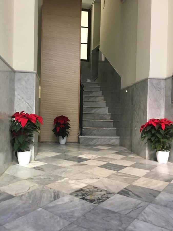 Avg Citycenter Apartments Палермо Екстериор снимка