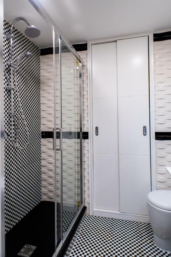 Avg Citycenter Apartments Палермо Екстериор снимка